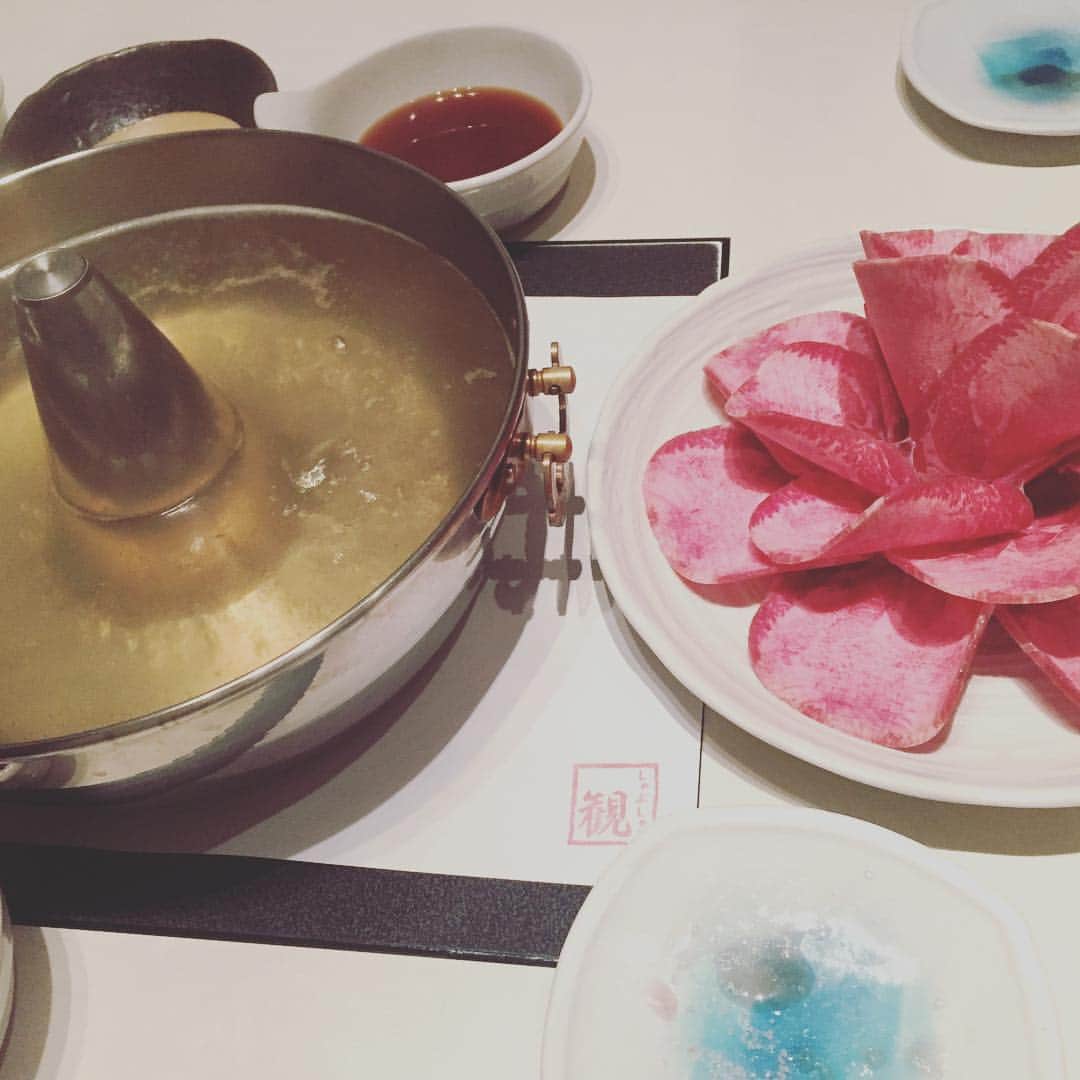 佐藤勇のインスタグラム：「ごちそうさまでした(^○^) #観#しゃぶしゃぶ#美味しすぎてやばい#明日からまたがんばるぜー#ごちそうさまでした」