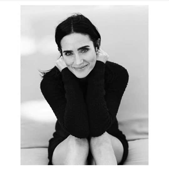 ジェニファー・コネリーのインスタグラム：「@janwelters_official  #jenniferconnelly」