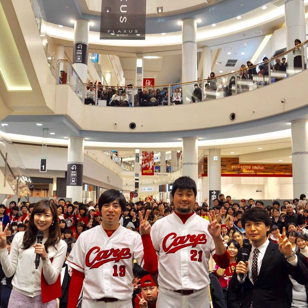 野村祐輔のインスタグラム：「昨日のトークショーの写真です^_^ 来てくださったみなさんに感謝です」