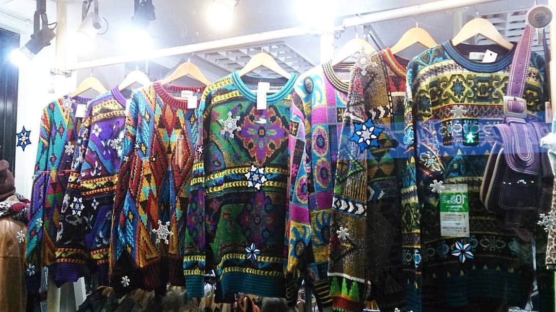 マックダディのインスタグラム：「昨夜の下北沢、FICCEセーター祭！ 大人の色気#FICCE#sweater#下北沢」