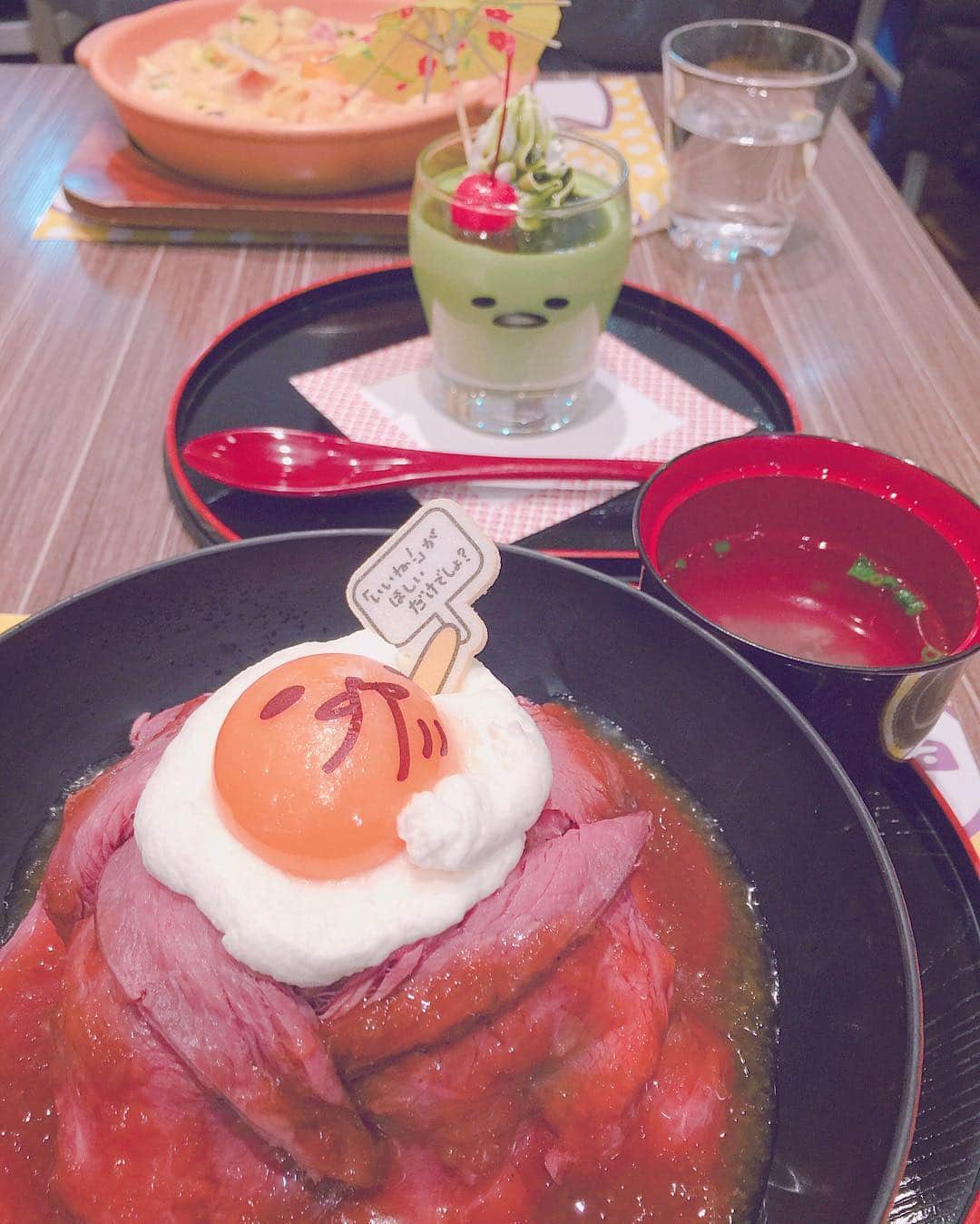 Etsuna otsukAのインスタグラム