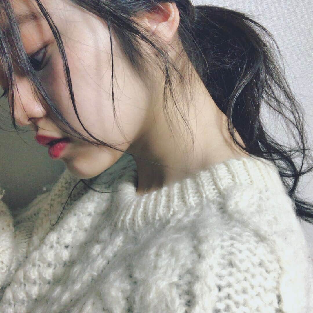 今田美桜さんのインスタグラム写真 - (今田美桜Instagram)「*** 今日はぽかぽかだったね。 ネムタイ。 おやすみなさい。 *」1月30日 22時34分 - imada_mio