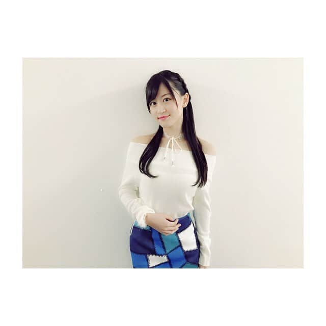 上西恵さんのインスタグラム写真 - (上西恵Instagram)「スカートも凄くきゃわわ☺️ 青もすきやなぁ🤔💓 #sorriso」1月30日 22時22分 - jonishi_kei