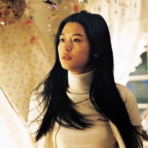 チョン・ジヒョンのインスタグラム：「#filming」