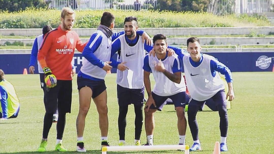 フアン・パブロ・アニョル・アコスタのインスタグラム：「Equipo ganador! 👊🏻💪🏻😝😬@charlesdias9 @robertico_r @kike_pina @michaelsantos1993 @pipa_aaron」
