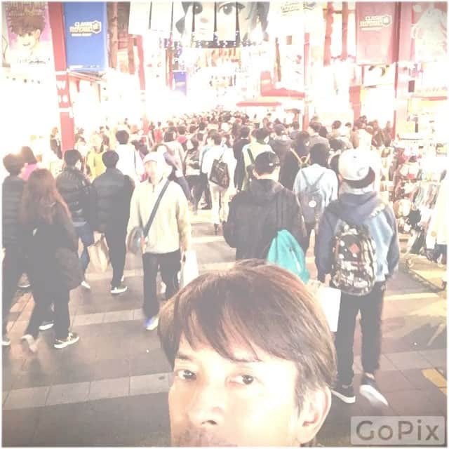 のインスタグラム：「旧正月休み最後、人多し、あるね〜〜！ #台湾 #西門町」