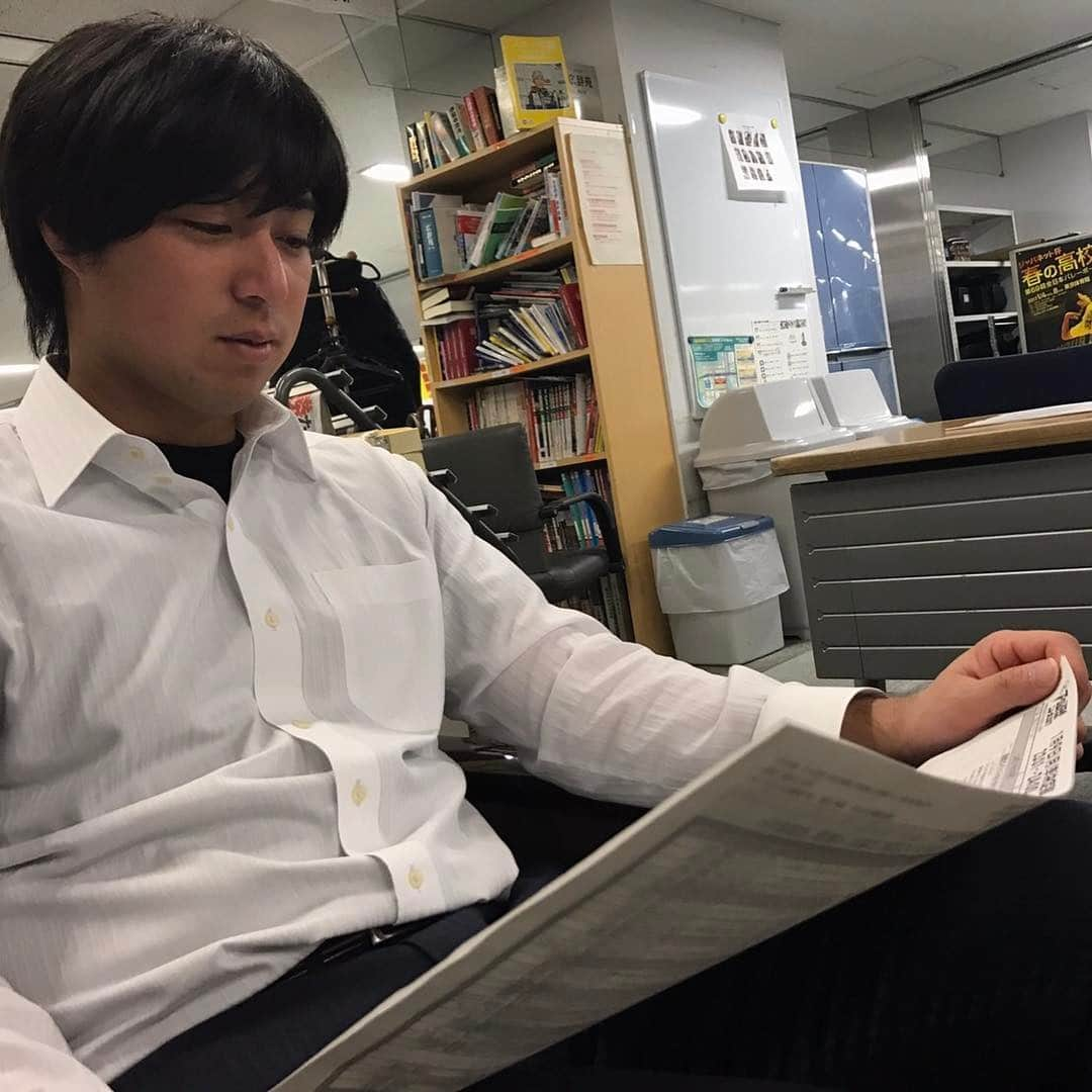 野村祐輔さんのインスタグラム写真 - (野村祐輔Instagram)「今日23時からCSフジテレビONEのプロ野球ニュースに出演します！ 見て下さい(^^)」1月9日 22時20分 - nomura19yusuke