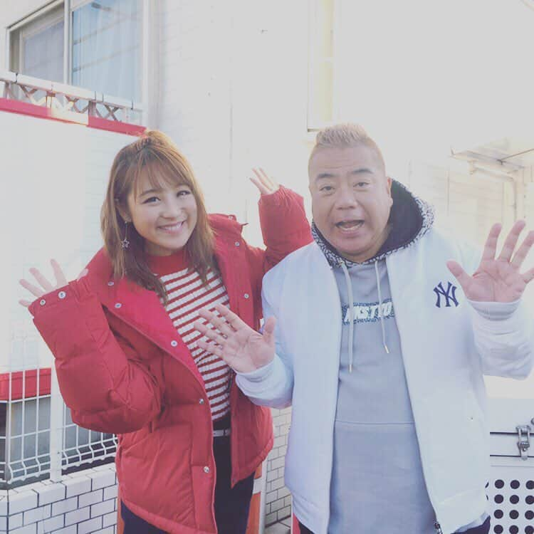 鈴木奈々さんのインスタグラム写真 - (鈴木奈々Instagram)「今日は出川さんとロケしました(^_−)−☆ いつも優しい出川さんが大好きです＼(^o^)／ #出川さん神」1月10日 17時56分 - nana_suzuki79