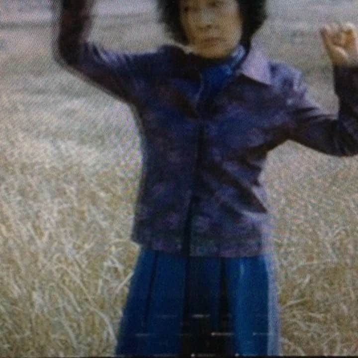 サムギョプサル和田のインスタグラム：「👵🏻💃🌾🌾 #母なる証明 #마더  #韓国映画 #dance」