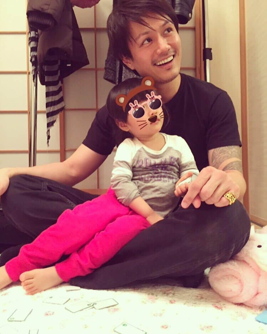 押尾学さんのインスタグラム写真 - (押尾学Instagram)「姪っ子と♡ With my niece😊 #family」1月14日 22時00分 - manabuoshio_official