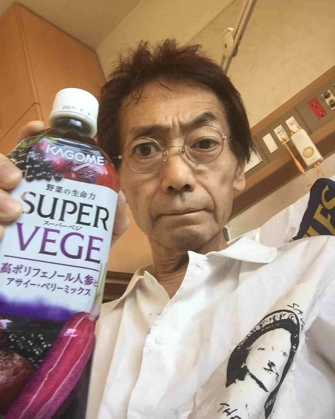 中西俊夫のインスタグラム：「なんか届く。ランチタイム」