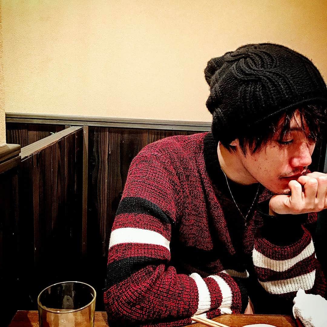 赤西仁さんのインスタグラム写真 - (赤西仁Instagram)「クソ弟と二人飯。」1月19日 21時43分 - jinstagram_official