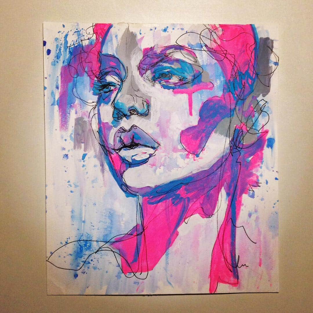 HiROMiのインスタグラム：「やあ。  #mylatest #abstract #portrait #woman  インスタのアカウント近々新しく作り直すつもり。」