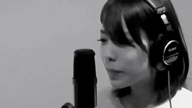 百瀬ゆいのインスタグラム：「#カバー#ワンオク#女性#ピアノ#アイドル#youtube  続きはこちら https://youtu.be/nRBjIOdfxIs」