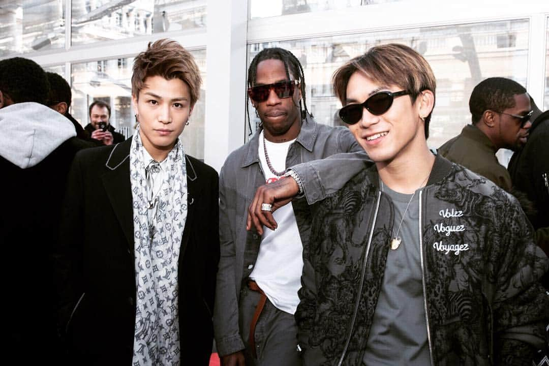 岩田剛典さんのインスタグラム写真 - (岩田剛典Instagram)「Louis Vuitton 2017 AW show with @travisscott  @exile_naoto_  #pfw  #pmfw #LVxSupreme」1月20日 10時30分 - takanori_iwata_official