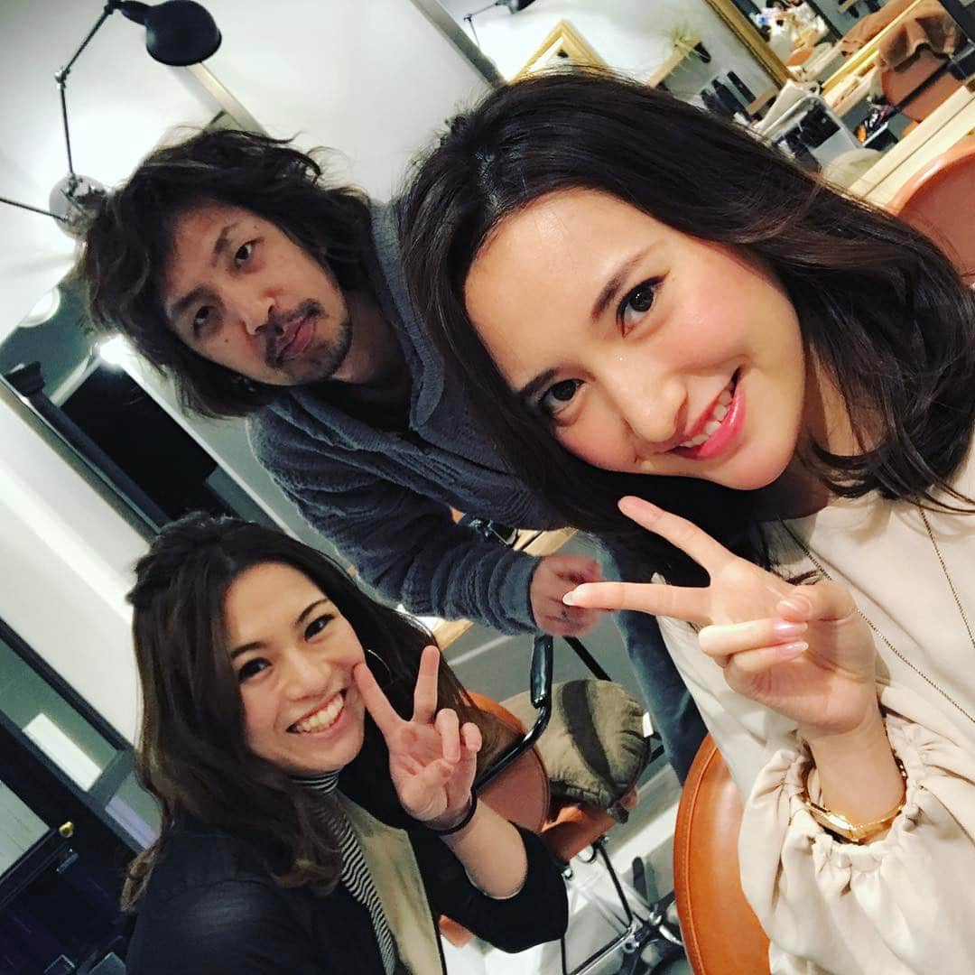 松本リコのインスタグラム：「・ ・ ・ ・ 目黒にありますmichelle by afloat (ミッシェルバイアフロート)さんで サロンモデルをさせて頂きました♡ 外での撮影は風が吹いてスタイリングが 崩れ、スタイリング＆カメラマンを して下さったSHIZUOさんは悔しそう でした(笑)そんなSHIZUOさんをアシスト していたのは牛田さん、明るくて優しくて 話しやすい♡是非皆さんもご来店して みてください♡ ・ ・ ・ #japanesegirl #japangirl  #japanesemodel #japanmodel #yahoo #お洒落 #インスタグラマー  #インフルエンサー #撮影 #ハーフ顔 #ハーフモデル #fashion #通販モデル #ファッション #楽天 #通販」
