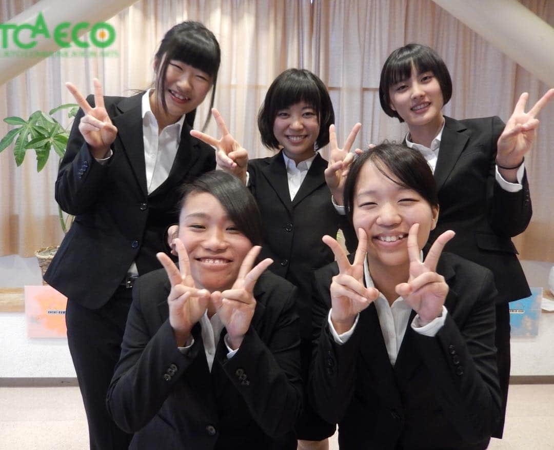 【公式】東京コミュニケーションアート専門学校ECOさんのインスタグラム写真 - (【公式】東京コミュニケーションアート専門学校ECOInstagram)「NO9のデビューへの第一歩を発表したドッグトレーナー専攻の学生さんたち。#tcaeco #wearetca #動物専門学校」1月23日 15時33分 - tca_eco