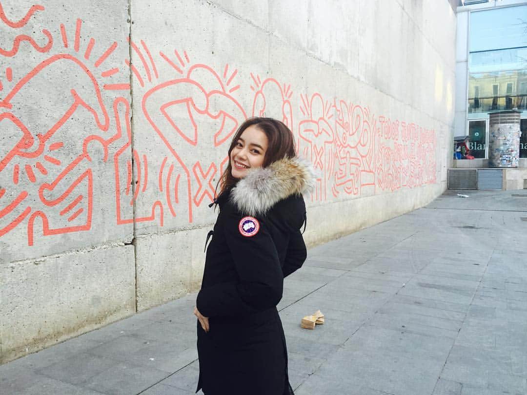 岸本セシルのインスタグラム：「日本に戻ったけど、、、引き続きバルセロナの📷😆 #spain #barcelona」