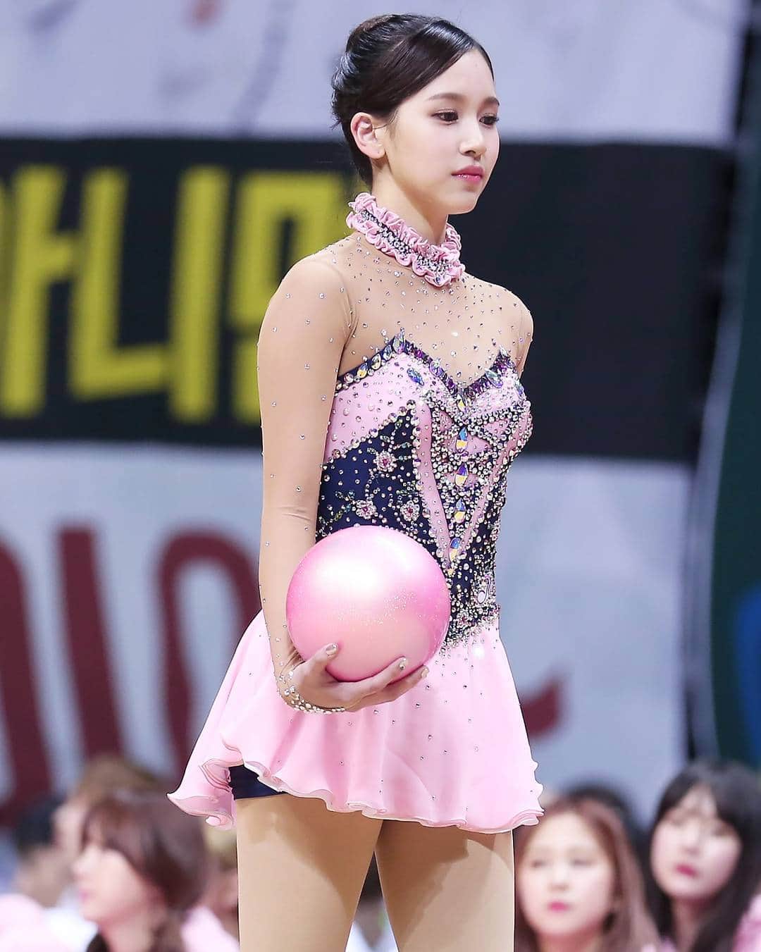 のインスタグラム：「170116| Mina - MBC ISAC 2017」