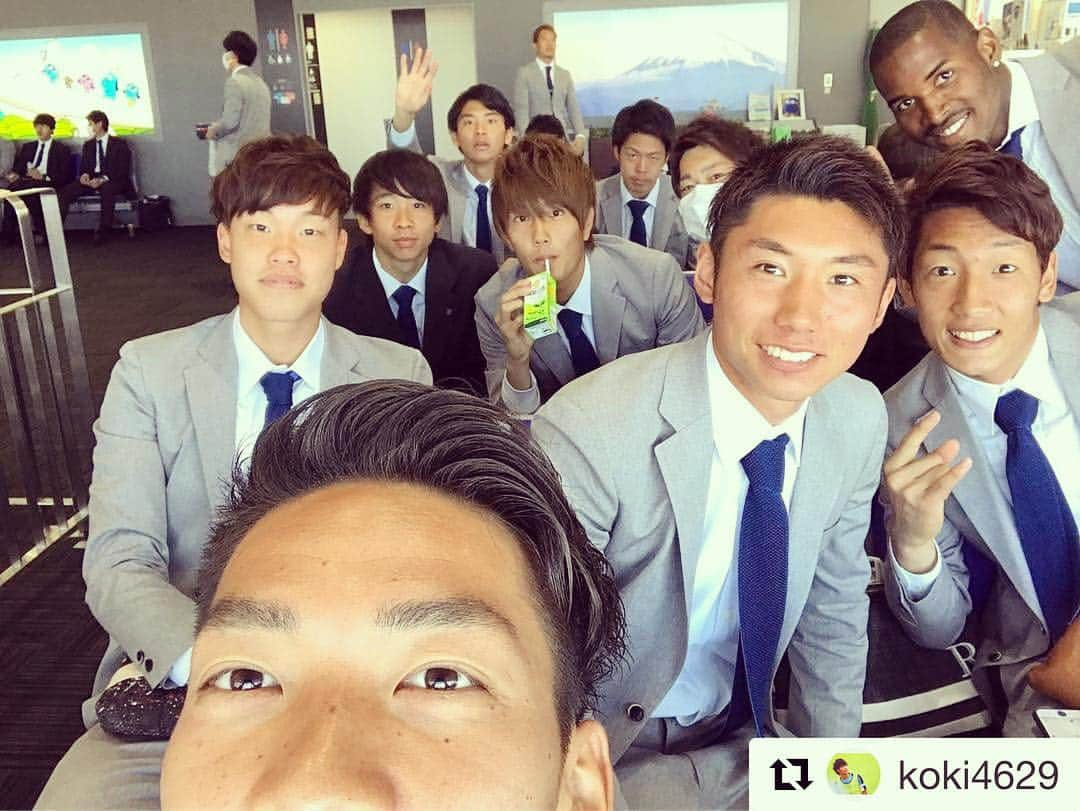 上原力也さんのインスタグラム写真 - (上原力也Instagram)「#Repost @koki4629 with @repostapp ・・・ 鹿児島キャンプ😎」1月26日 13時53分 - riki_0825