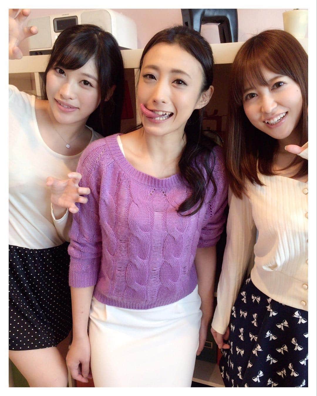 神納花 春原未来さんのインスタグラム写真 - (春原未来Instagram)「#sod クリエイトより 2017/02/02 発売される #真正 レズビアン  優木涼香 AV debut で共演した 右☞篠田ゆうちゃん 中央☞神納花ちゃんと。ノーカットレズです。涼香ちゃんはかなりの #nicebody でした  ...