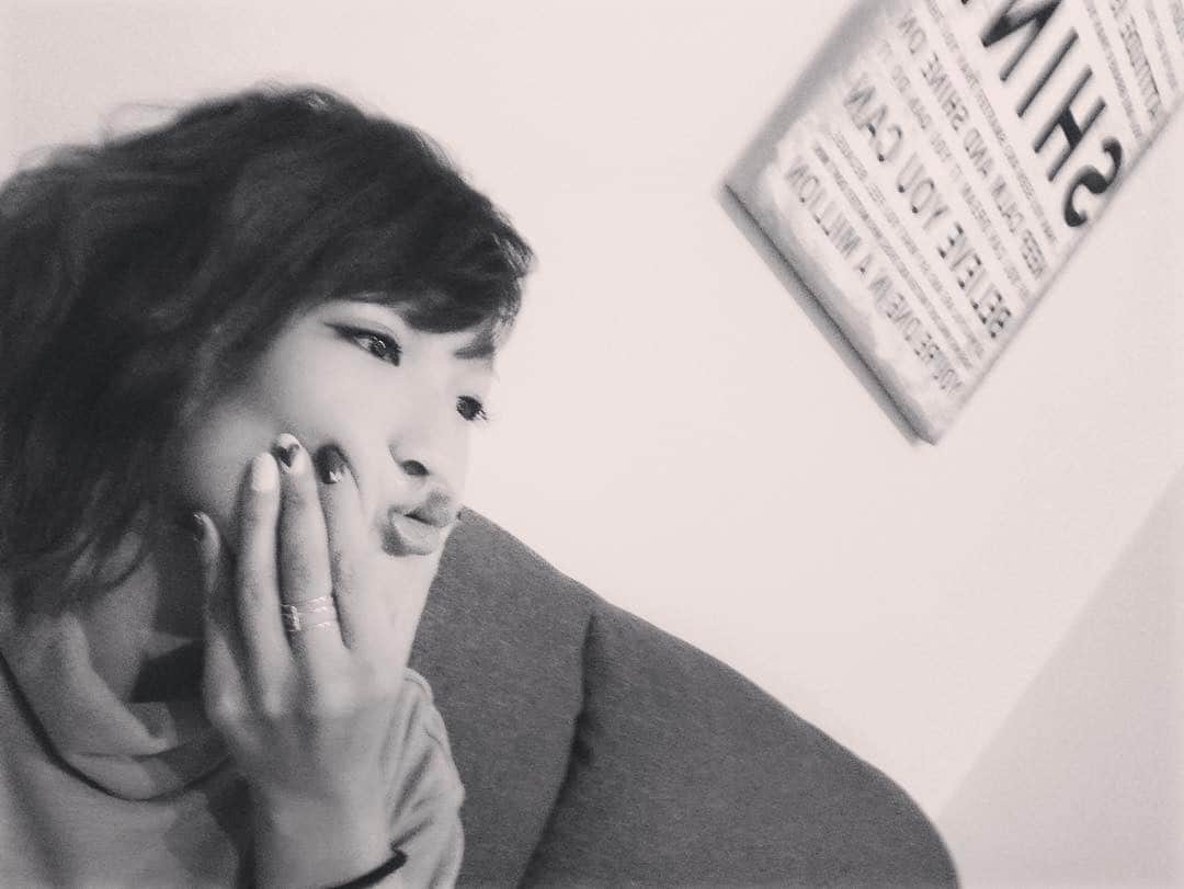 RENA（久保田玲奈）さんのインスタグラム写真 - (RENA（久保田玲奈）Instagram)「お腹ぺっこり。」1月26日 19時32分 - sb_rena