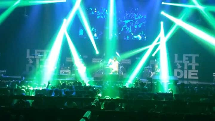 Yukioのインスタグラム：「ZEPP TOKYO!!!!!!!!!!!! #ALLOFF #オールオフ#Zepp  #Zepptokyo #Zepp東京 #ゼップ東京 #live #ライブ #ライブ動画 #livemovie #movie #instamovie #instamovies #letitdie #letitfes」