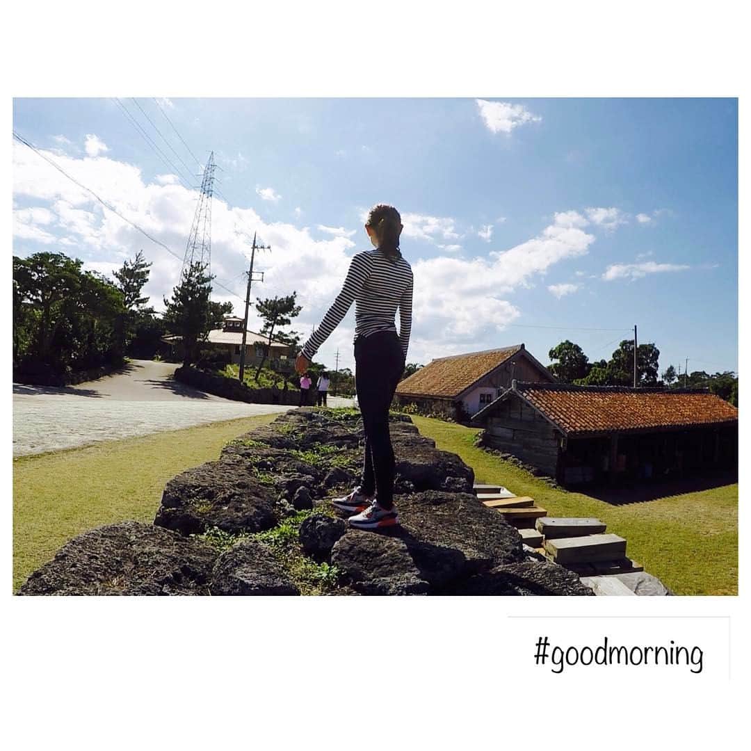 宮崎瑠依さんのインスタグラム写真 - (宮崎瑠依Instagram)「おはよう(^^) 今日もキャンプ取材、頑張りまーす！ #Jリーグタイム #沖縄キャンプ取材 #今日も頑張ろう」1月28日 7時38分 - ruimiyazaki