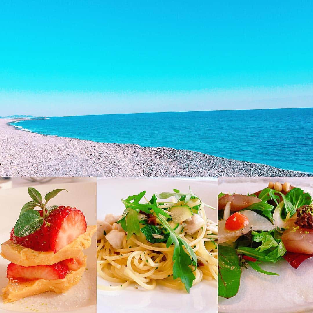 内山理名さんのインスタグラム写真 - (内山理名Instagram)「Hello🌴🌴 妹と地元小田原でランチ🍴  小田原漁港で水揚げされた新鮮な魚を使った絶品イタリアン「イルマーレ」目の前が海で晴れた日は気持ちいいよ。  小田原の海は青春が詰まっている。。😊 冬の海もいいよね♡  たっぷり深呼吸しましたさ。  #sea 💙 #lunch  #italian  #小田原」1月28日 15時41分 - rinauchiyama_official