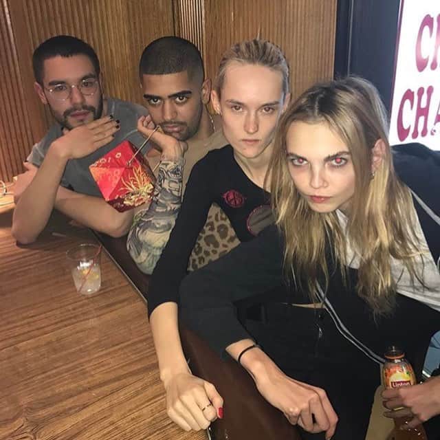 モリー・ベアのインスタグラム：「😤😤」