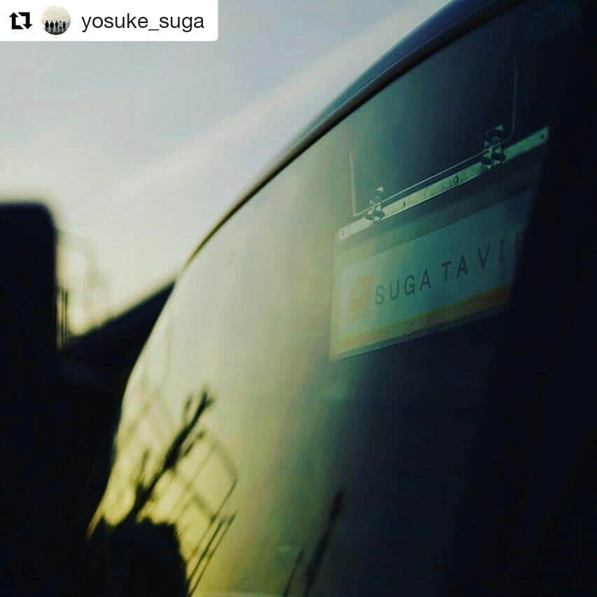 和歌山県食品流通課さんのインスタグラム写真 - (和歌山県食品流通課Instagram)「このtavieの愛車 sugatavie号。 県内の細道・急カーブ、共に進む。 大十バスさんに感謝。  #insta_wakayama #oishii_delicious_wakayama #Repost @yosuke_suga with @repostapp ・・・ * going by SUGA TA VIE bus 🚌 * #DiscoverJapan #日本食紀行 Location:Wakayama＠海草郡紀美野町  #travel #journey #peregrinationtrip #wakayama #wakayamagram #sugatavie #springinjapan #fujingaho #sugalabo #oishii_delicious_wakayama」2月27日 2時02分 - tasty_healthy_wakayama