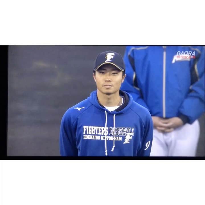 のインスタグラム：「. 中島選手の手締め〜👏🏽👏🏽👏🏽 . キャンプお疲れ様でした！ 試合は負けちゃったけど、まだまだこれから！！！ いっぱい応援しよ〜⚾️🌟 . #ファイターズ #名護キャンンプ #名護市営球場 #2020年 #また行きたい #キャンプお疲れ様でした #オープン戦 #札幌で待ってます #スコア書くのは難しかった 😭」