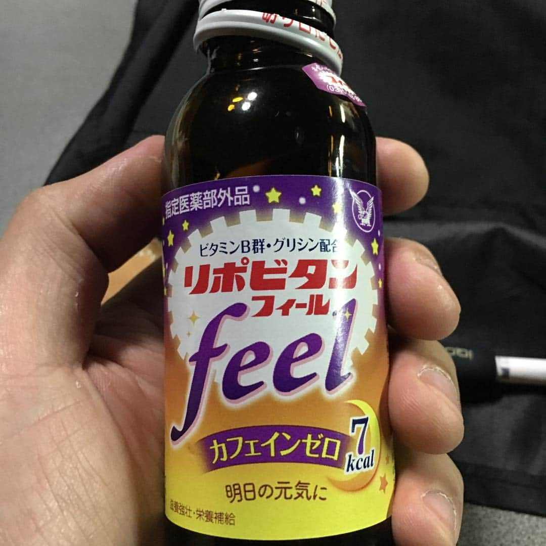 DJ FUMIYAのインスタグラム：「今日だって俺は飲むさ。 #明日の元気に」