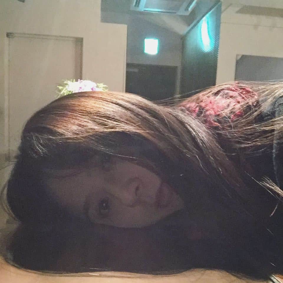 加藤未央さんのインスタグラム写真 - (加藤未央Instagram)「お腹が空いて元気がない状態🌀 #ぬれたアンパンマンみたい」2月3日 21時36分 - mio.ka10