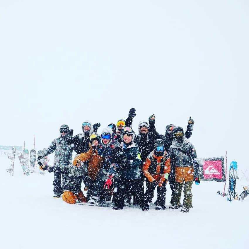 のインスタグラム：「ride with Travis Rice in HAKUBAVALLEY #hakuba #quiksnow #dcsnow」