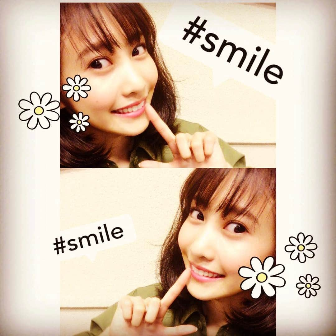 佐野ひなこさんのインスタグラム写真 - (佐野ひなこInstagram)「にこにこ☺︎ #moresmileアンバサダー #moresmile #ピストルsmile #キシリトールホワイト #ロッテ  @xylitol_white」2月6日 19時35分 - hinako_sano