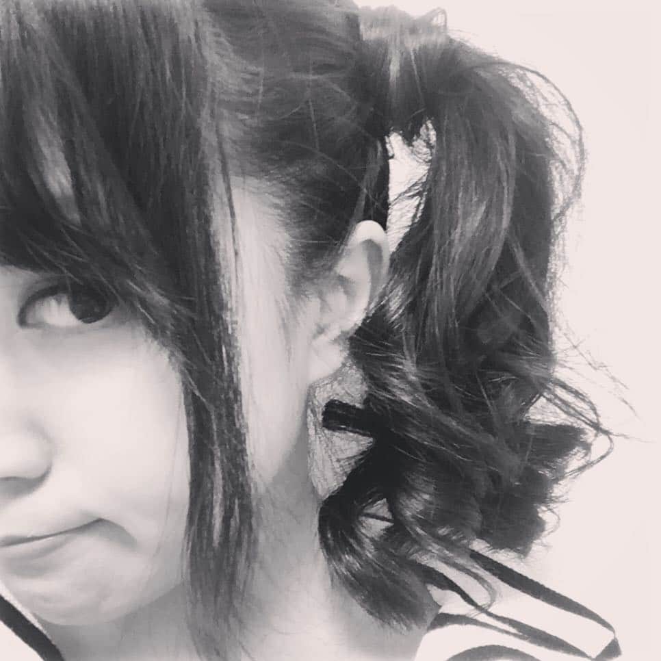 日比谷亜美さんのインスタグラム写真 - (日比谷亜美Instagram)「らしくないヘアスタイル。 #hairarrange」2月8日 16時10分 - ami_hibiya