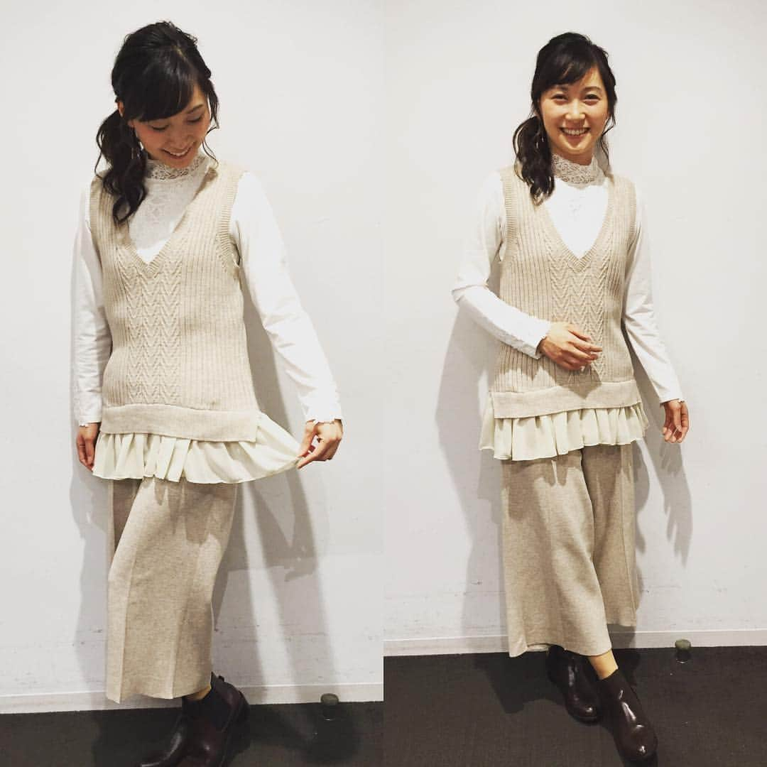 星野涼子さんのインスタグラム写真 - (星野涼子Instagram)「QVC スビニエ生放送の衣装 #ニット #ベスト #ペプラム #モダール #レース #カットソー #ガウチョ #ニットガウチョ #オートミール #QVC #スビニエ #衣装 #ootd #fashion #옷」2月9日 23時25分 - ryoko.hoshino