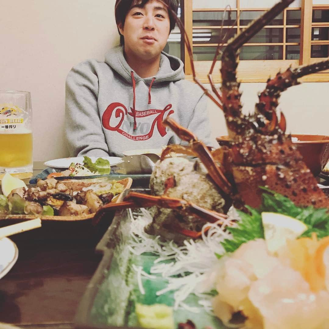 飯田哲矢さんのインスタグラム写真 - (飯田哲矢Instagram)「#隣は伊勢海老 #前は祐輔さん。」2月9日 19時22分 - tetsuyaaa_iida