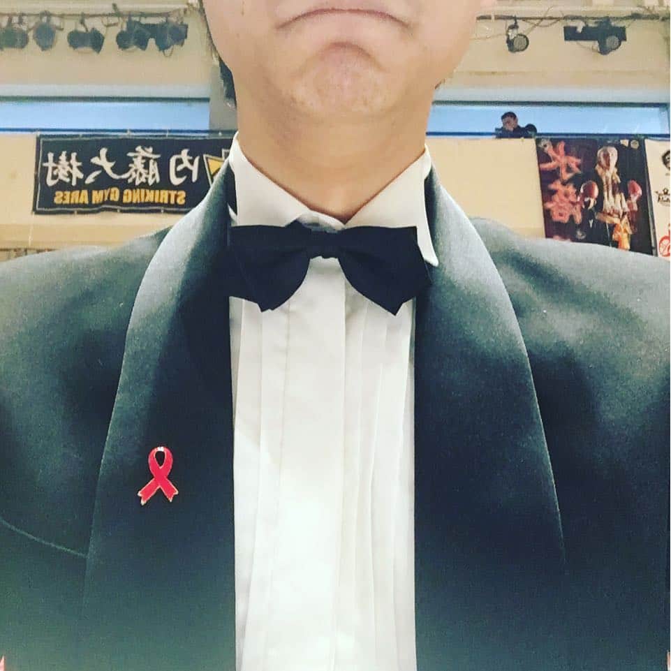 のインスタグラム：「シュートボクシング後楽園ホール大会！ まもなく！！ #シュートボクシング #リングアナ #レッドリボン」