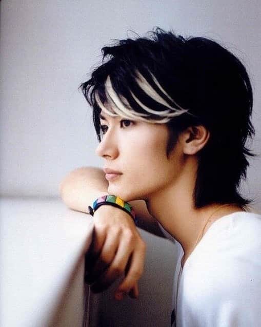 三浦春馬のインスタグラム：「Blonde streaks 🙆 #harumamiura #miuraharuma #miura #haruma #japan」