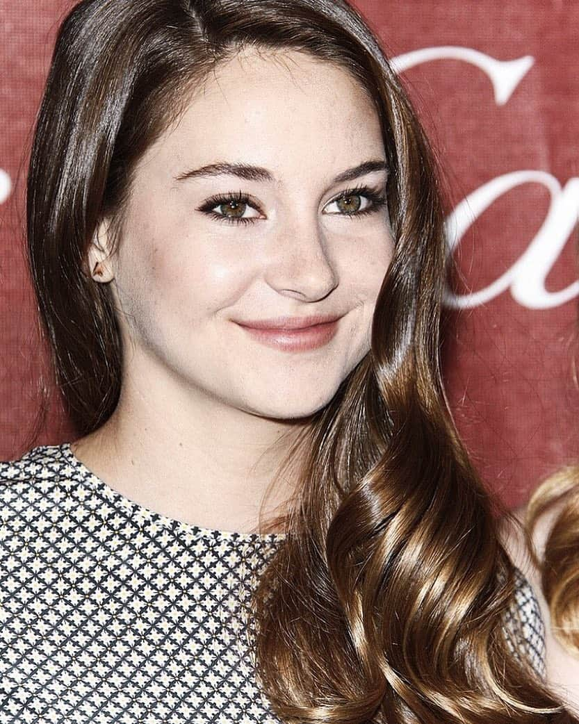 シェイリーン・ウッドリーのインスタグラム：「shailene slays 💘」