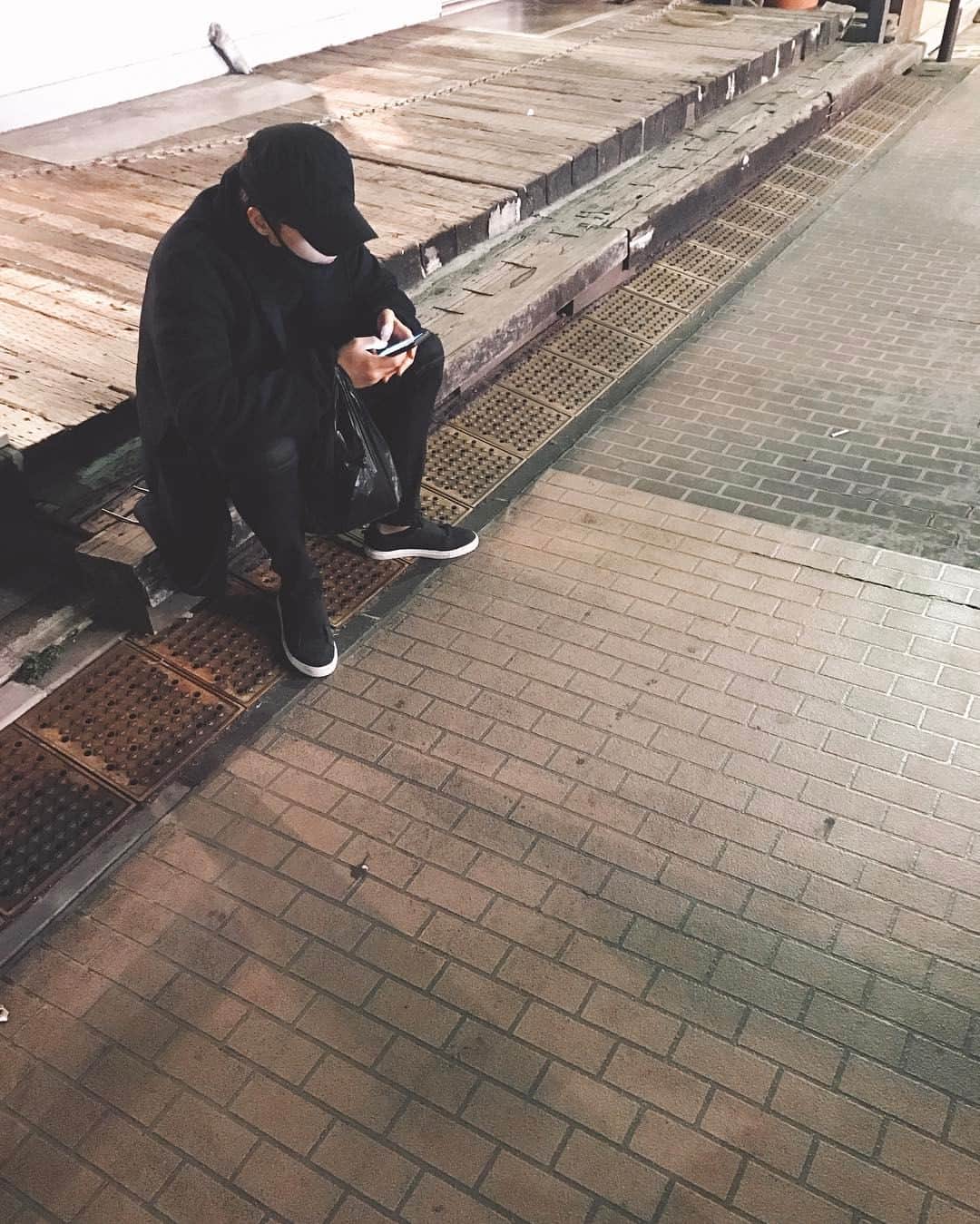 ソンフンさんのインスタグラム写真 - (ソンフンInstagram)「당분간 올라가는 사진들은 쌓여 있던 예전 사진들도 함께 올리는거라 현재 상황과 상관 없을수 있음... 현재 저는..... 하... 운동하기 싫다 정말... 그래도 한달만 좋아라 해보자... 입니다」2月12日 20時40分 - sunghoon1983