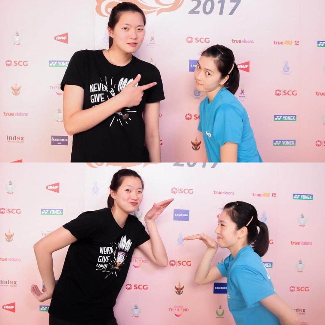 大堀彩のインスタグラム：「Tingtong girls❤️💛💚💙💜 #puttita#aya#bff」