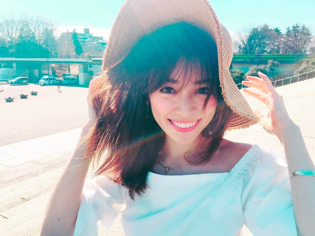 泉里香さんのインスタグラム写真 - (泉里香Instagram)「❤️Happy Valentine's Day❤️ #本命チョコあげた？ #本命チョコもらった？ #LOVE」2月14日 13時01分 - rika_izumi_