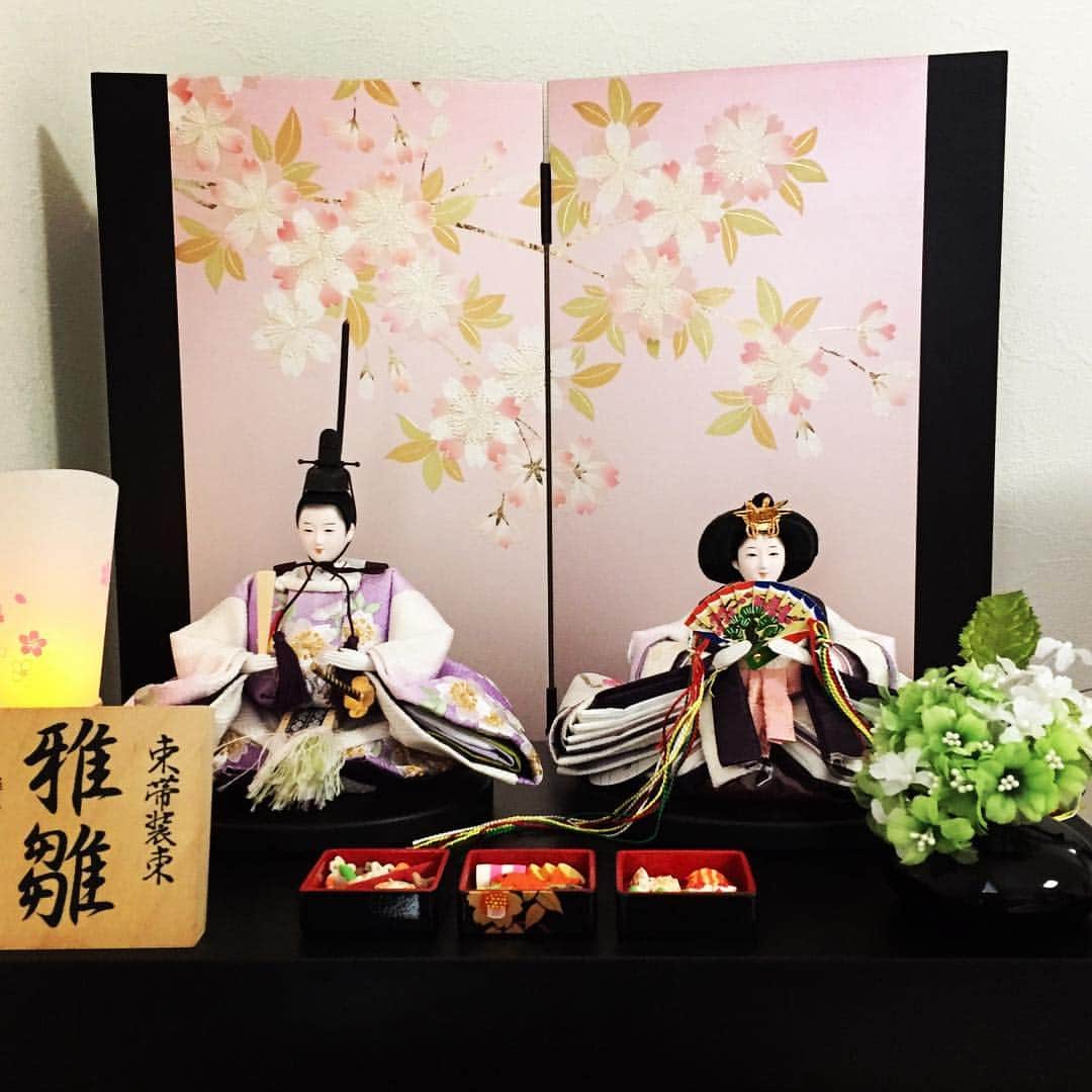 takayuki oheのインスタグラム：「雛人形さん、一年ぶりですね😊  #ひな祭り #雛人形 #hinadoll #japanesedoll」