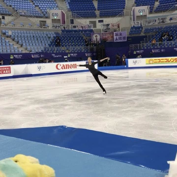 李子君のインスタグラム：「准备好啦 Good luck tomorrow🤓❣」