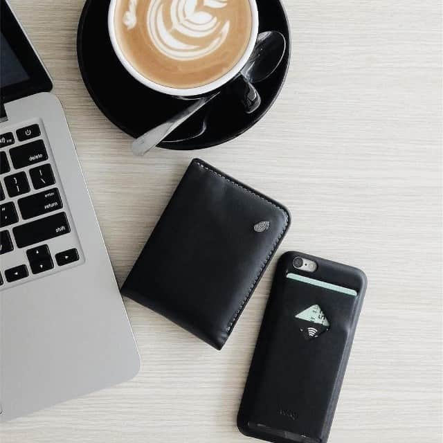 AUS発セレクトショップANELANALUのインスタグラム：「bellroy photo #スマホケース #iphonecase #ベルロイ財布 #財布 #ブランド #人気 #革製品 #革財布 #小物 #革小物 #お洒落 #おしゃれ #オシャレ #お洒落さんと繋がりたい #フォロー #フォローミー #フォロミー #フォロバ #ビジネスマン #ユニセックス」