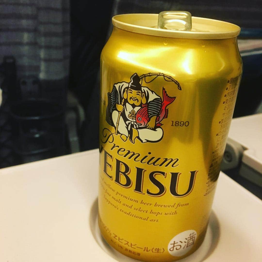 堀正輝さんのインスタグラム写真 - (堀正輝Instagram)「今日はDAOKOちゃんツアー@仙台。  仙台熱かった！そしてビールがうまい。」2月19日 22時22分 - hori_scamcircle
