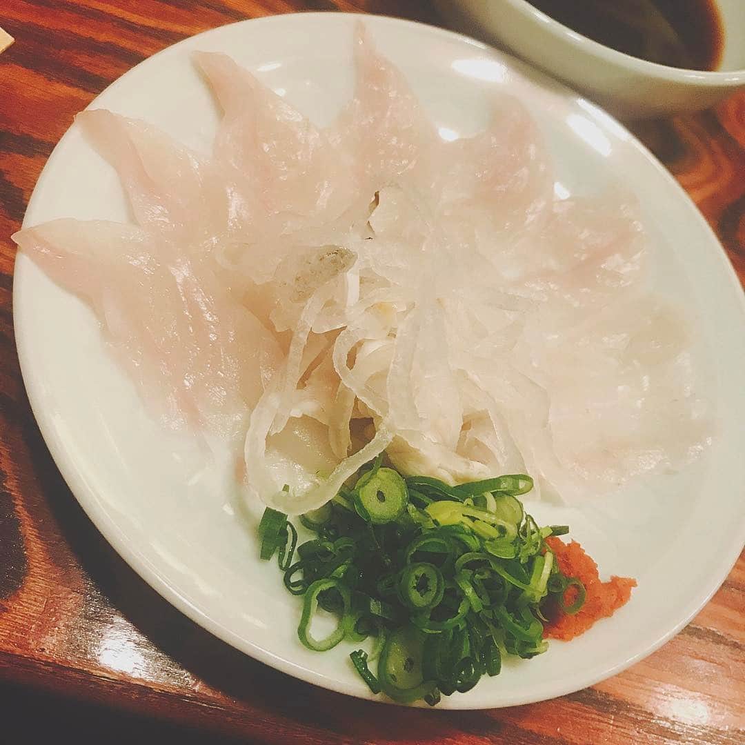 益田アンナさんのインスタグラム写真 - (益田アンナInstagram)「ふぐ😭❤️❤️ #毎日食べたいくらい好き #大好物 #至福の時間 #てっさ」2月21日 20時46分 - anna_masuda